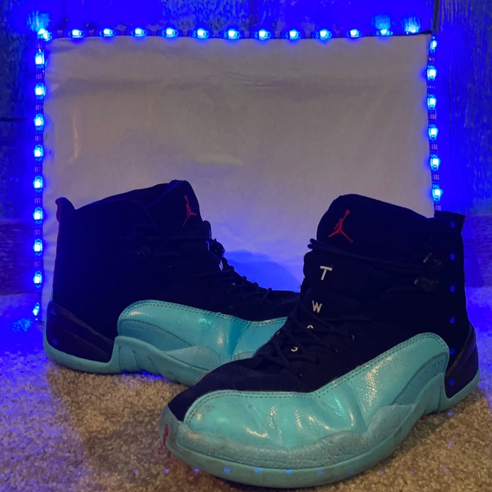 Used Jordan 12 Retro gamma blue